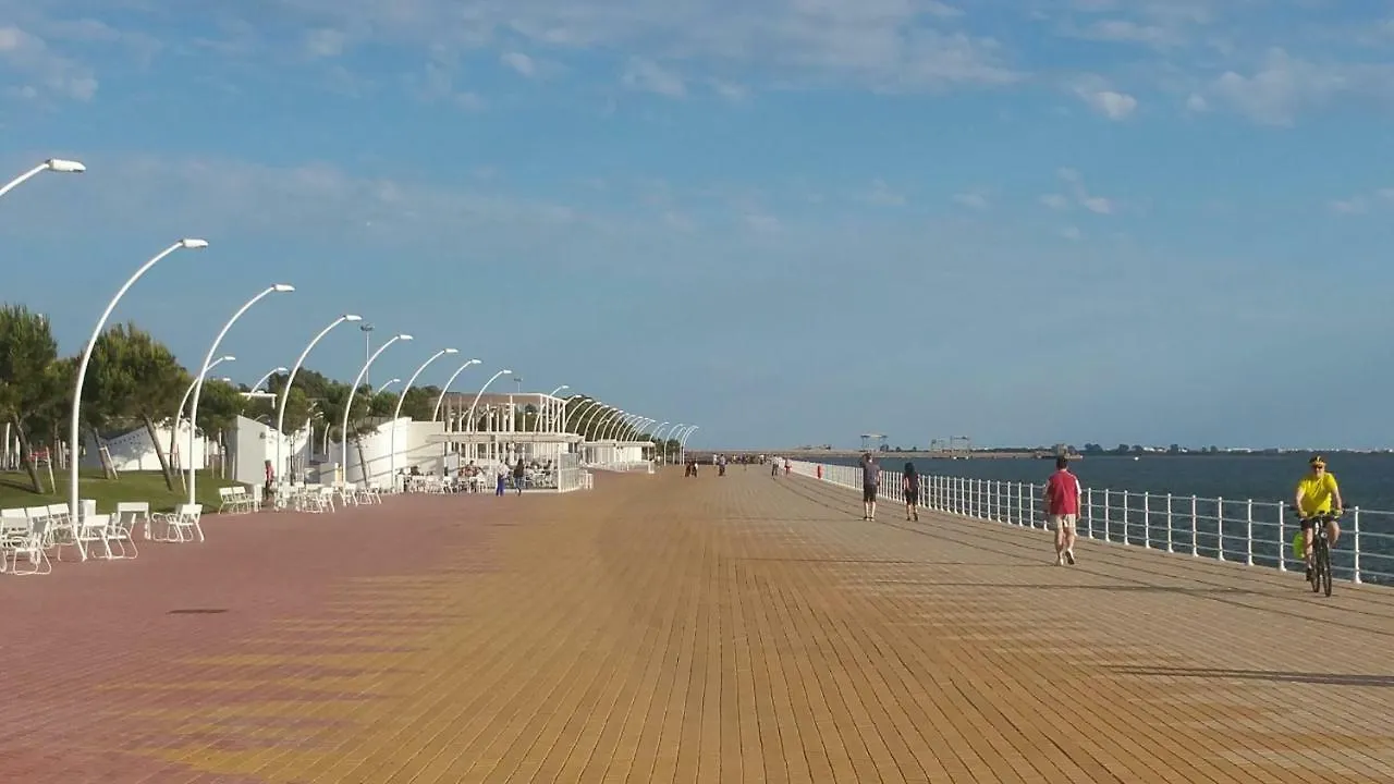 Apartamento Duplex En Huelva A 15 Minutos En Coche De Las Mejores Playas De Espana